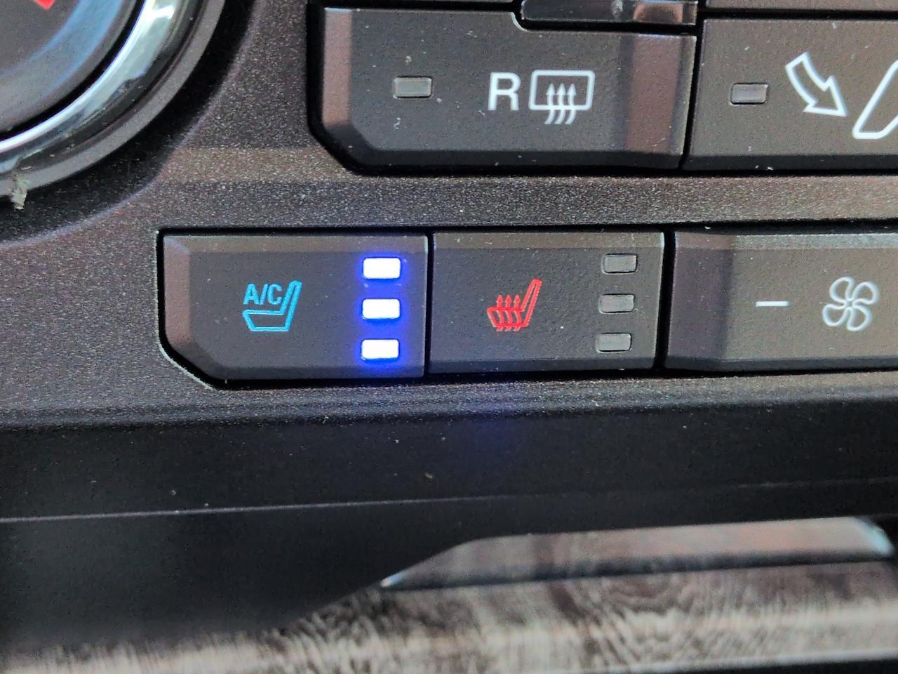 2017 Ford Super Duty F-250 SRW Lariat Winder GA