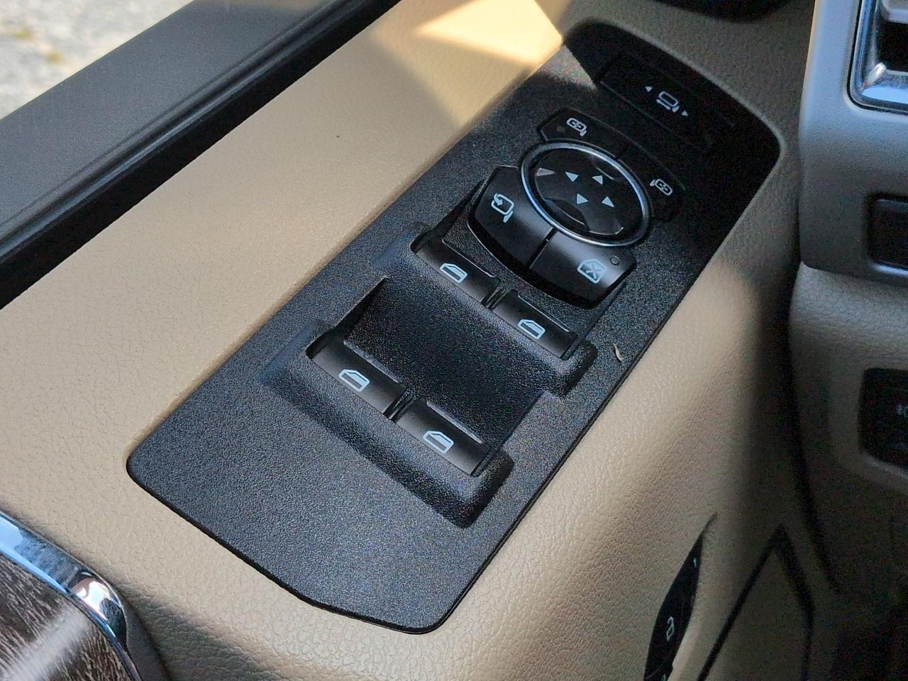 2017 Ford Super Duty F-250 SRW Lariat Winder GA