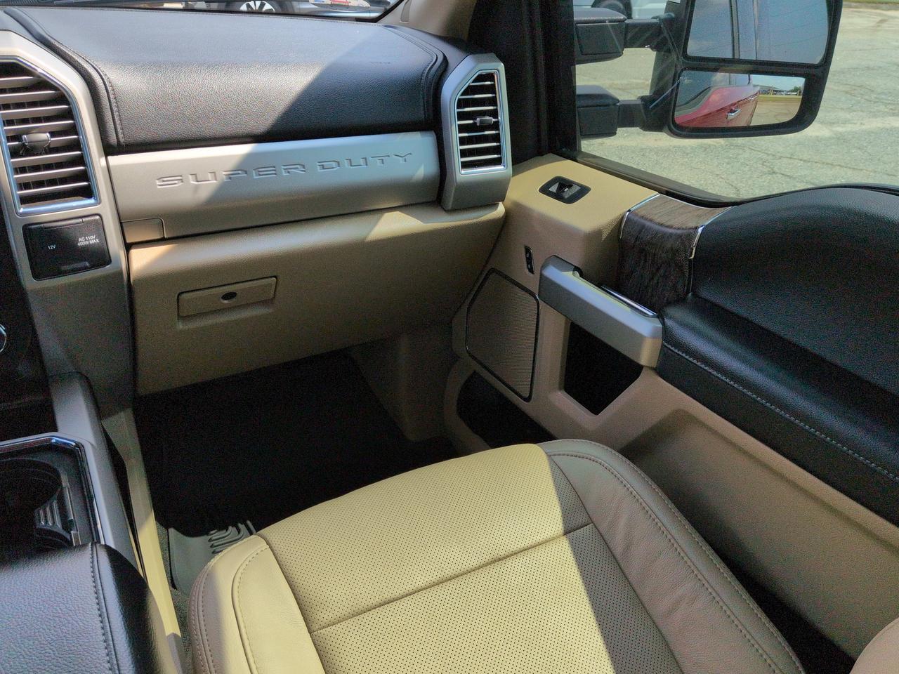 2017 Ford Super Duty F-250 SRW Lariat Winder GA