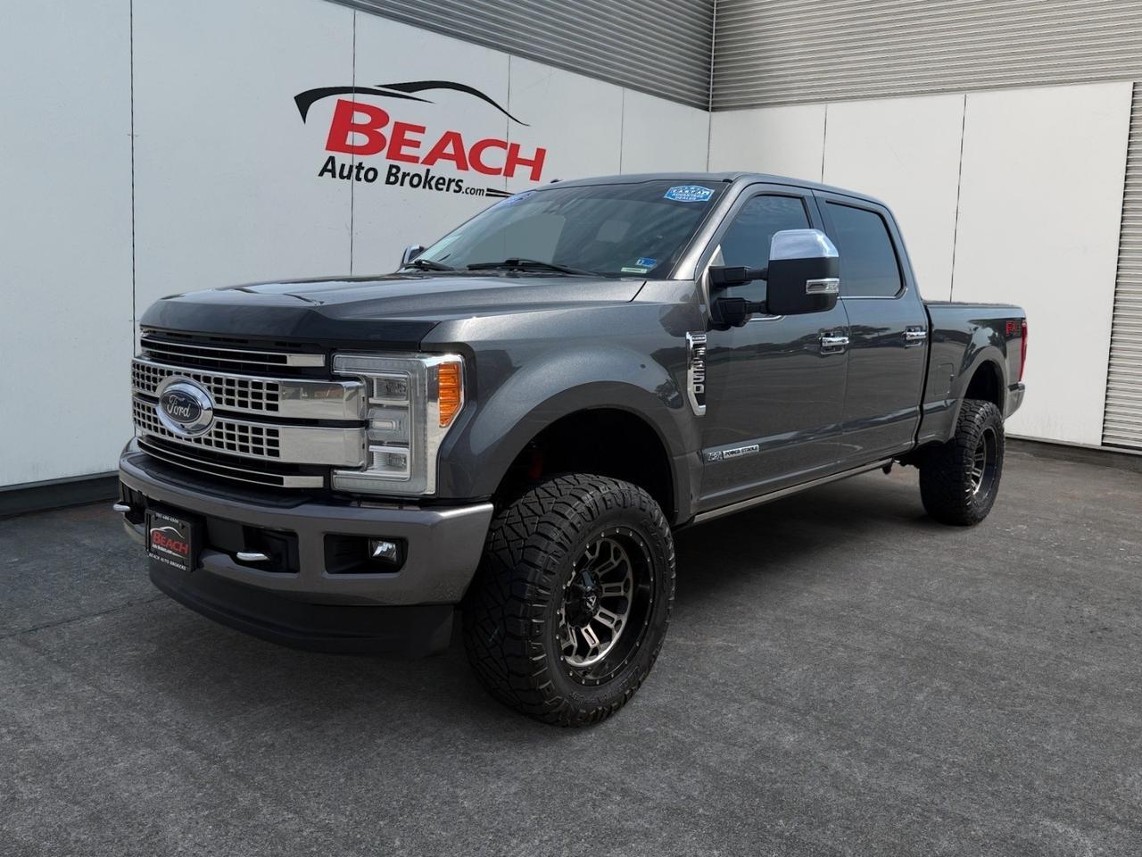 2017 Ford Super Duty F-250 SRW Platinum, HEATED/VENTILATED SEATS, POWER SLIDING REAR WINDOW, TOW HOOKS, TOW PACKAGE, MOONROOF, BACKUP CAMERA, POWER/HEATED MIRRORS, POWER RUNNING BOARDS, KEYLESS ENTRY, POWER FOLDING MIRRORS, TINTED WINDOWS, CLEAN CARFAX!