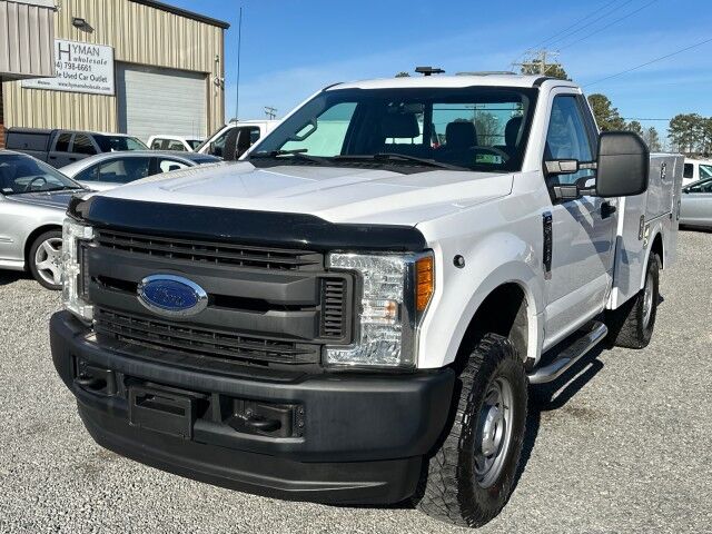 2017 Ford Super Duty F-250 SRW XL Regular Cab 4x4 Utility