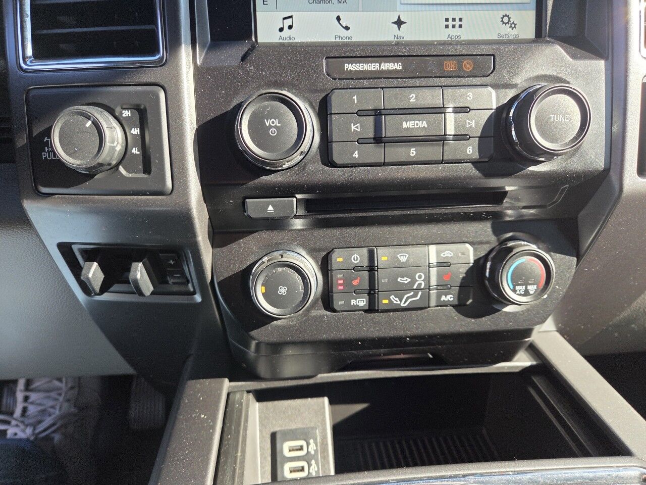 2017 Ford Super Duty F-250 SRW XLT Charlton MA