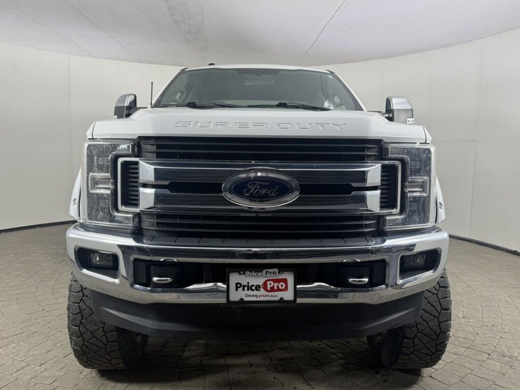 2017 Ford Super Duty F-250 SRW XLT Crew Cab 6.75' Box Maumee OH