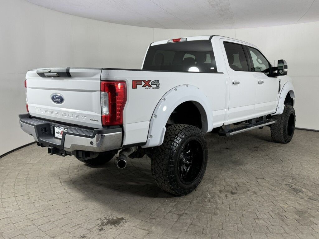 2017 Ford Super Duty F-250 SRW XLT Crew Cab 6.75' Box Maumee OH