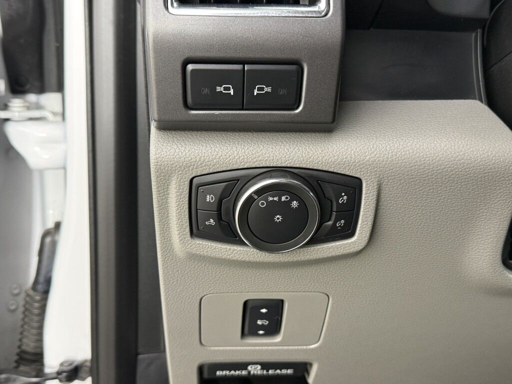 2017 Ford Super Duty F-250 SRW XLT Crew Cab 6.75' Box Maumee OH