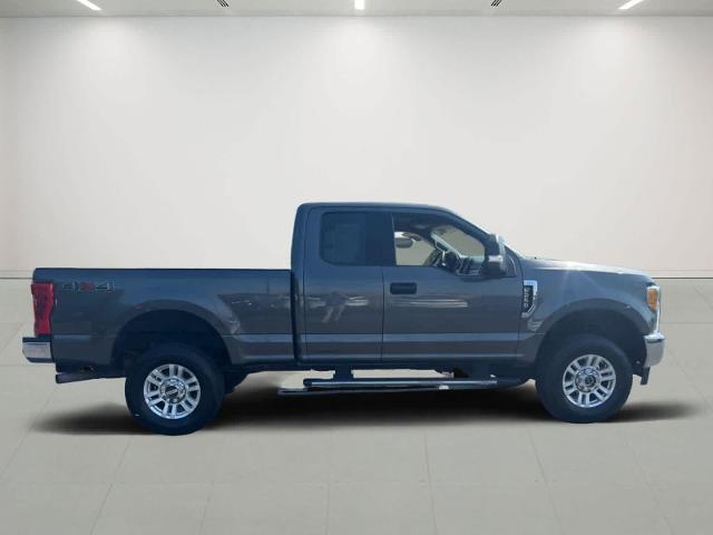 2017 Ford Super Duty F-250 SRW XLT Fitchburg MA