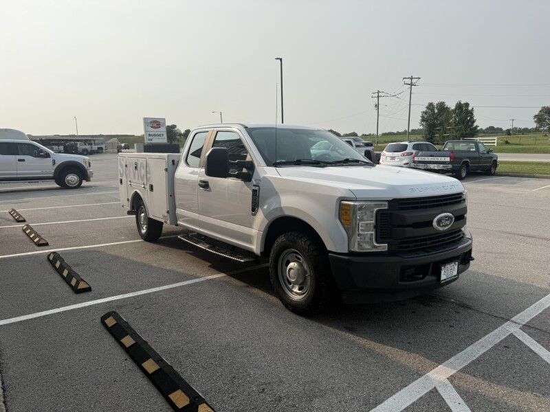2017 Ford Super Duty F-250 Utility XL Collinsville OK