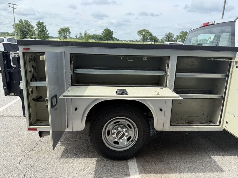 2017 Ford Super Duty F-250 Utility XL Collinsville OK