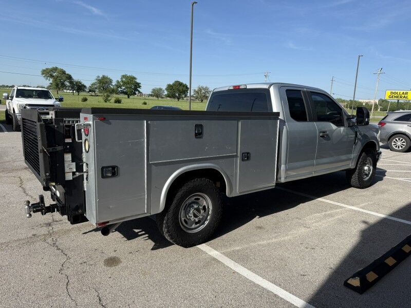 2017 Ford Super Duty F-250 Utility XL Collinsville OK