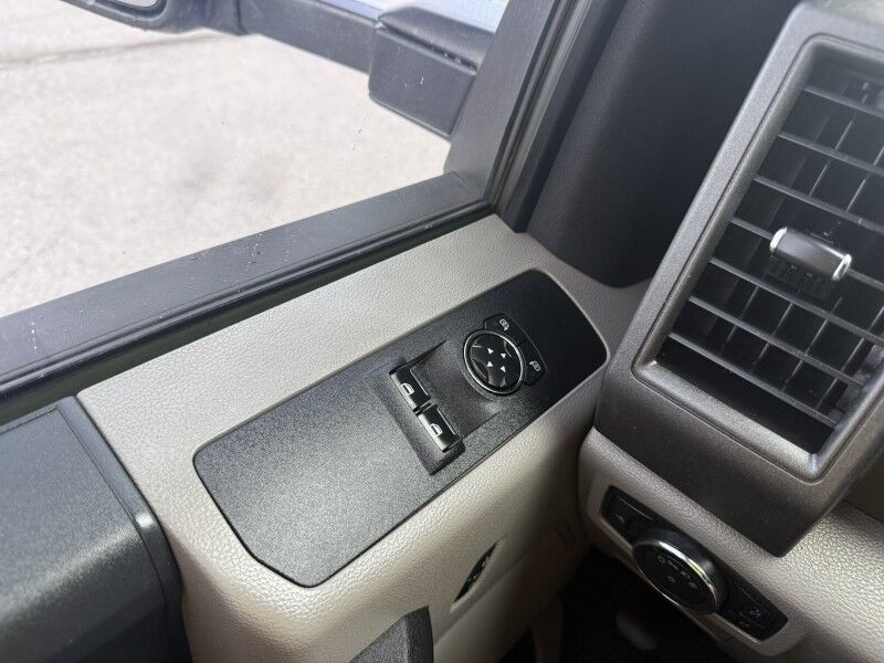 2017 Ford Super Duty F-250 Utility XL Collinsville OK