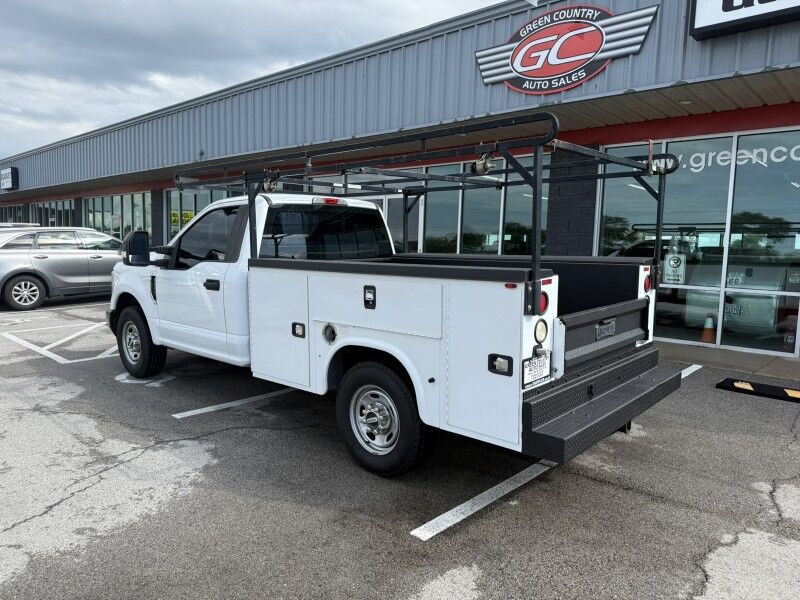2017 Ford Super Duty F-250 Utility XL Collinsville OK