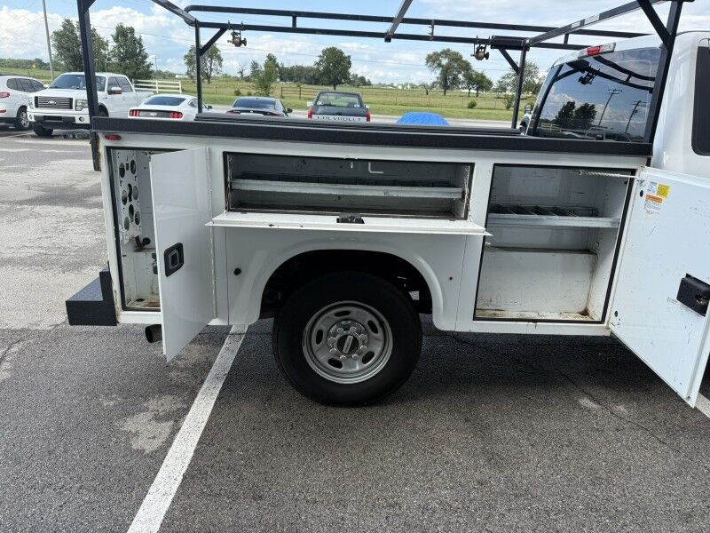 2017 Ford Super Duty F-250 Utility XL Collinsville OK