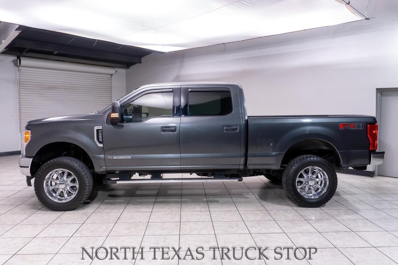 2017 Ford F-250 XLT FX4 photo 7