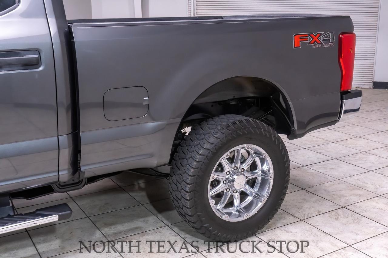 2017 Ford F-250 XLT FX4 photo 15