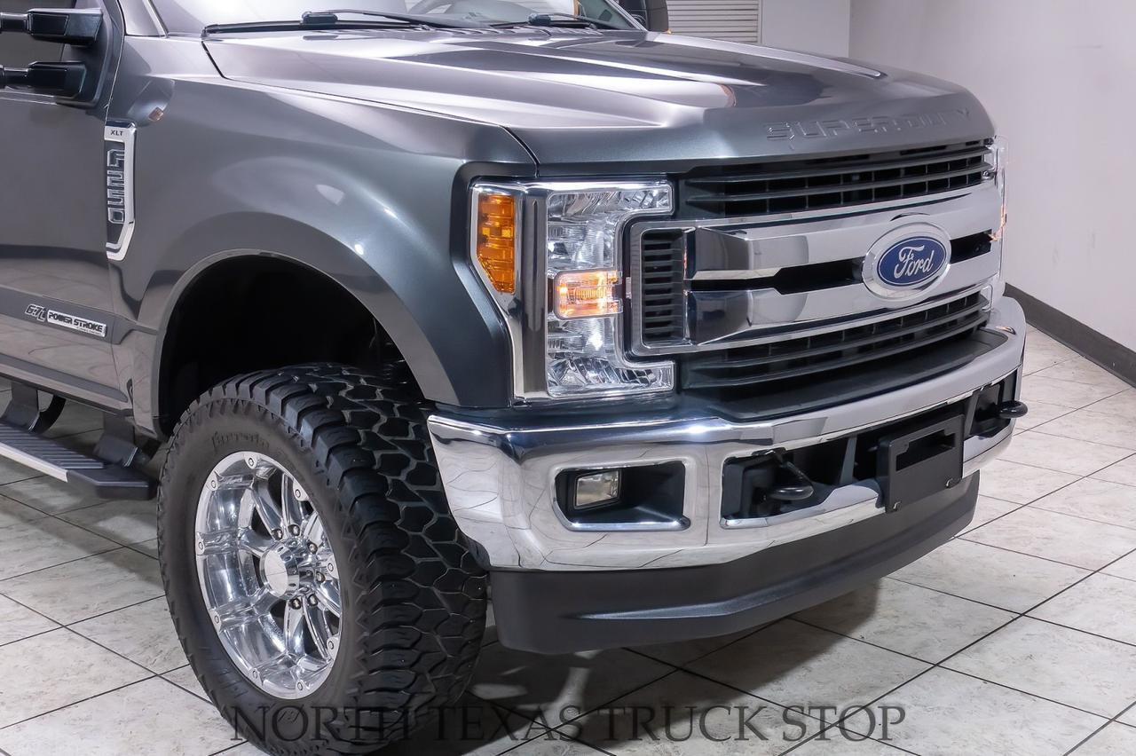 2017 Ford F-250 XLT FX4 photo 8