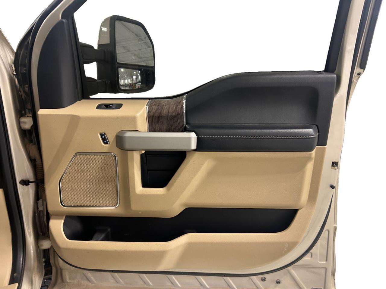 2017 Ford Super Duty F-350 DRW New Braunfels TX
