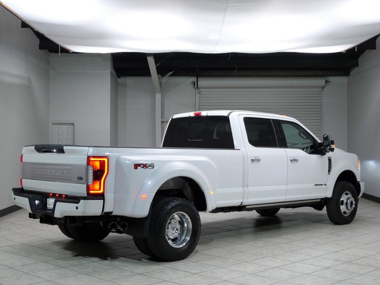 2017 Ford Super Duty F-350 DRW Platinum FX4 6.7L Power Stroke 4x4 Mansfield TX