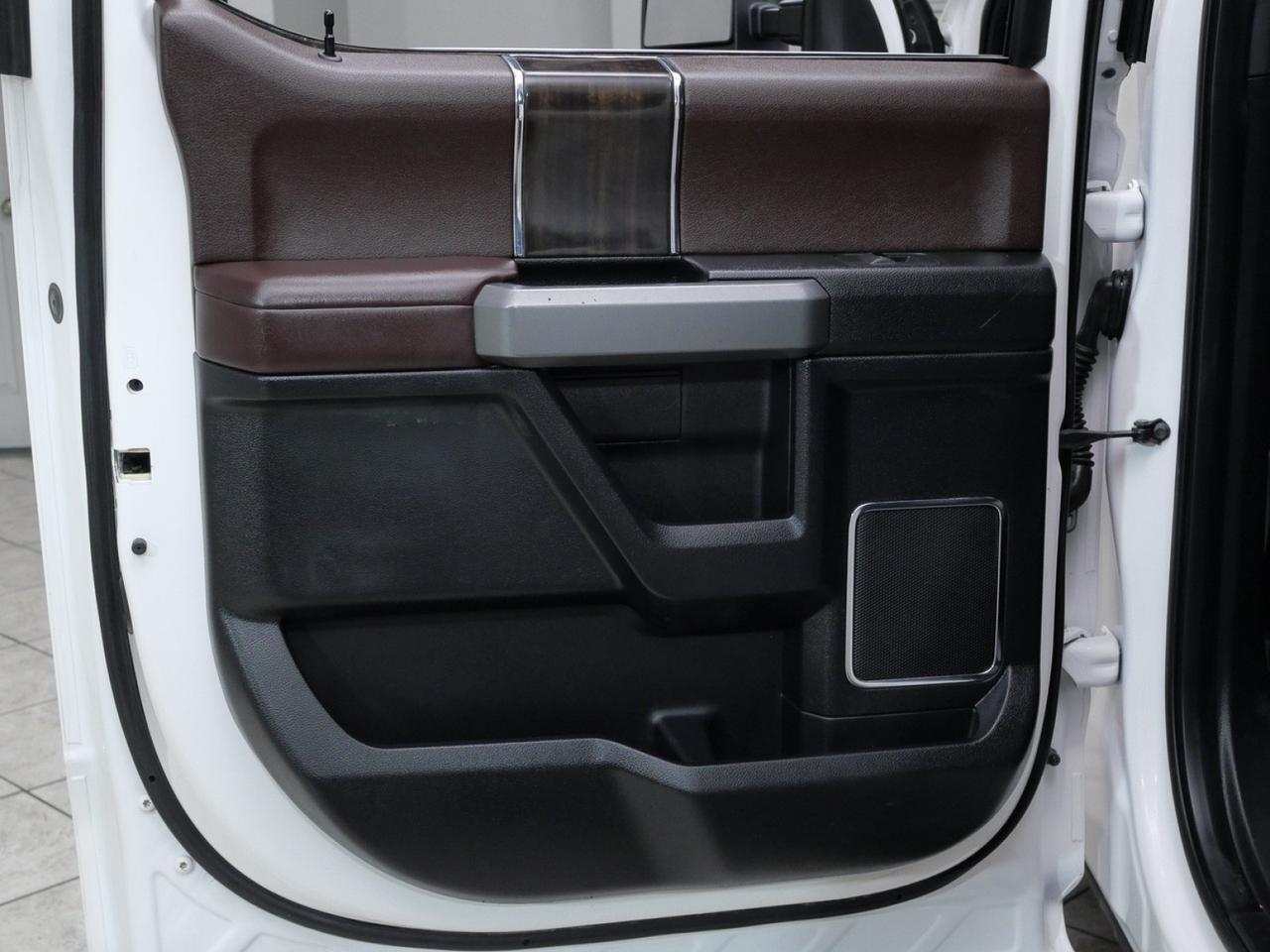 2017 Ford Super Duty F-350 DRW Platinum FX4 6.7L Power Stroke 4x4 Mansfield TX