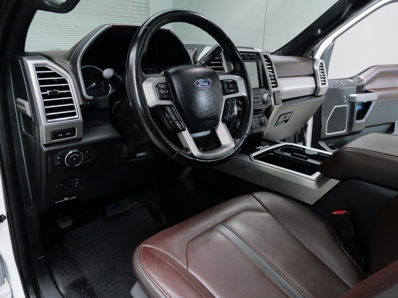 2017 Ford Super Duty F-350 DRW Platinum FX4 6.7L Power Stroke 4x4 Mansfield TX