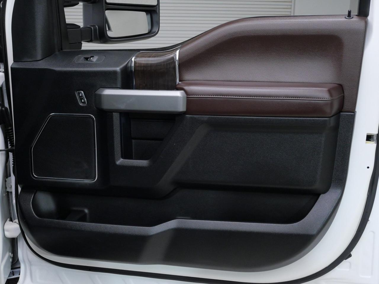 2017 Ford Super Duty F-350 DRW Platinum FX4 6.7L Power Stroke 4x4 Mansfield TX