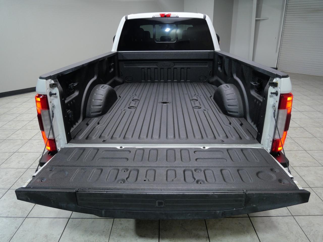 2017 Ford Super Duty F-350 DRW Platinum FX4 6.7L Power Stroke 4x4 Mansfield TX