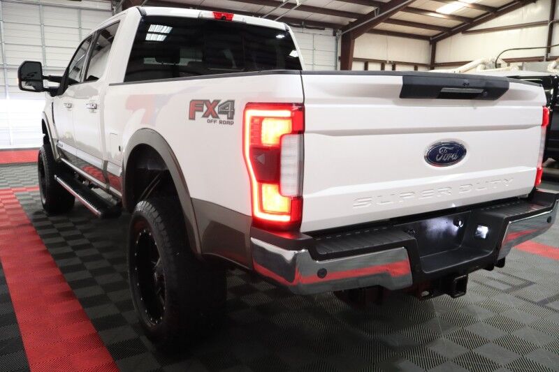 2017 Ford Super Duty F-350 Lariat Lifted 6.7L Diesel GPS Camera FREE WARRANTY Arlington TX