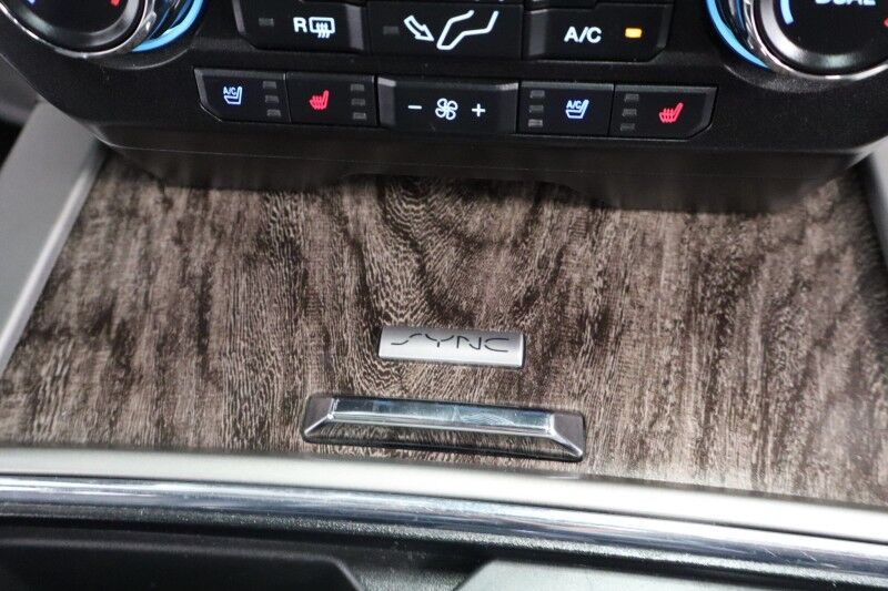 2017 Ford Super Duty F-350 Lariat Lifted 6.7L Diesel GPS Camera FREE WARRANTY Arlington TX