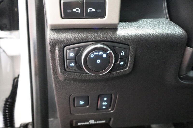 2017 Ford Super Duty F-350 Lariat Lifted 6.7L Diesel GPS Camera FREE WARRANTY Arlington TX