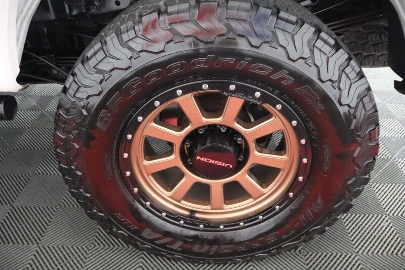 2017 Ford Super Duty F-350 Lariat Long Bed Lifted 6.7L Diesel 37in Tires GPS Camear Arlington TX