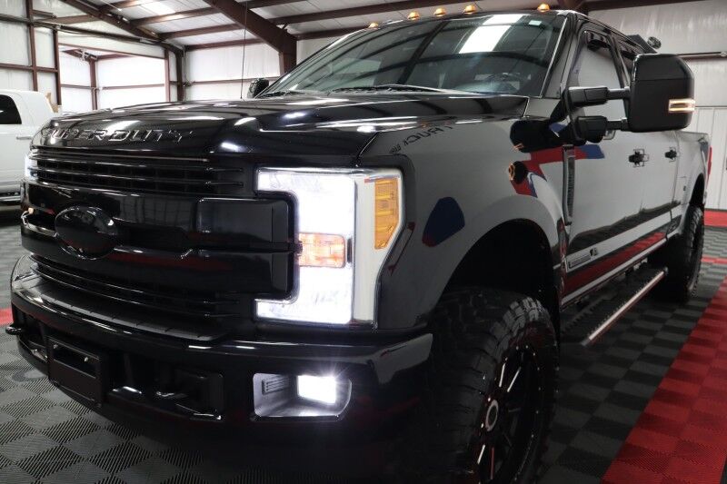2017 Ford Super Duty F-350 Lariat Ultimate 6.7L Diesel Sunroof 35in Toyo Tires FREE WARRANTY Arlington TX