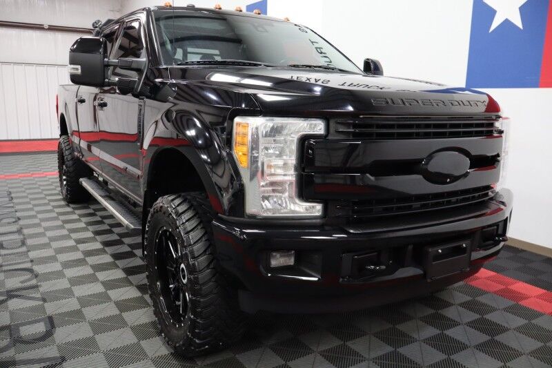 2017 Ford Super Duty F-350 Lariat Ultimate 6.7L Diesel Sunroof 35in Toyo Tires FREE WARRANTY Arlington TX