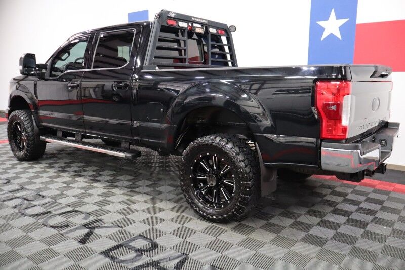 2017 Ford Super Duty F-350 Lariat Ultimate 6.7L Diesel Sunroof 35in Toyo Tires FREE WARRANTY Arlington TX
