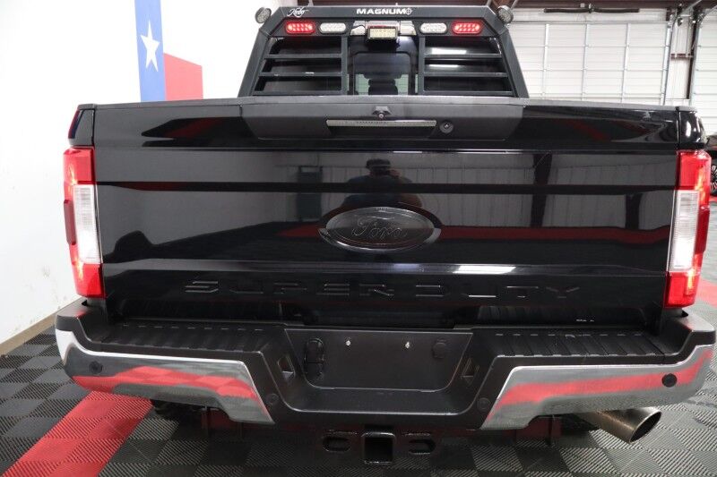 2017 Ford Super Duty F-350 Lariat Ultimate 6.7L Diesel Sunroof 35in Toyo Tires FREE WARRANTY Arlington TX