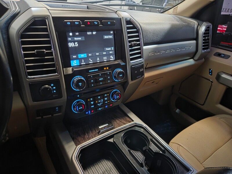 2017 Ford Super Duty F-350 Lariat Welding Bed Dually 6.7L Diesel FX4 4WD FREE WARRANTY Arlington TX