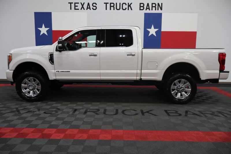 2017 Ford Super Duty F-350 Platinum 6.7L Diesel BDS Ready Lift NEW 35in Tires FREE WARRANTY