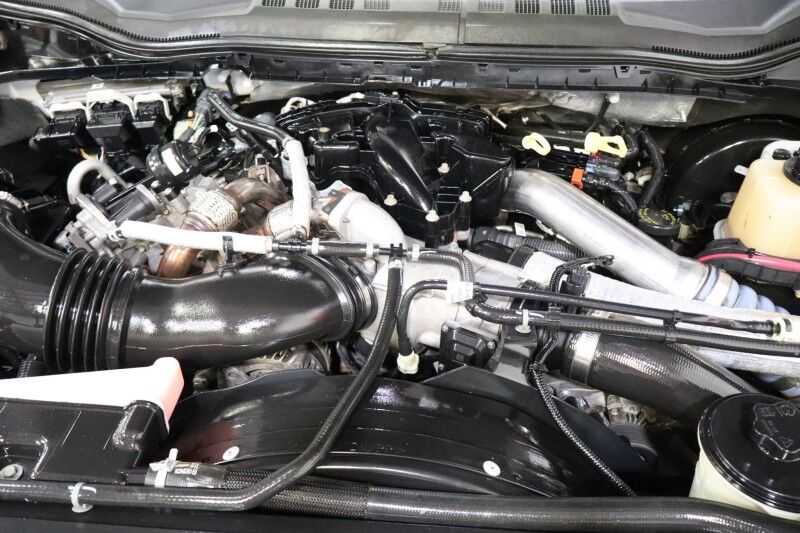 2017 Ford Super Duty F-350 Platinum Ultimate Long Bed GPS Camera 35in Tires FREE WARRANTY Arlington TX