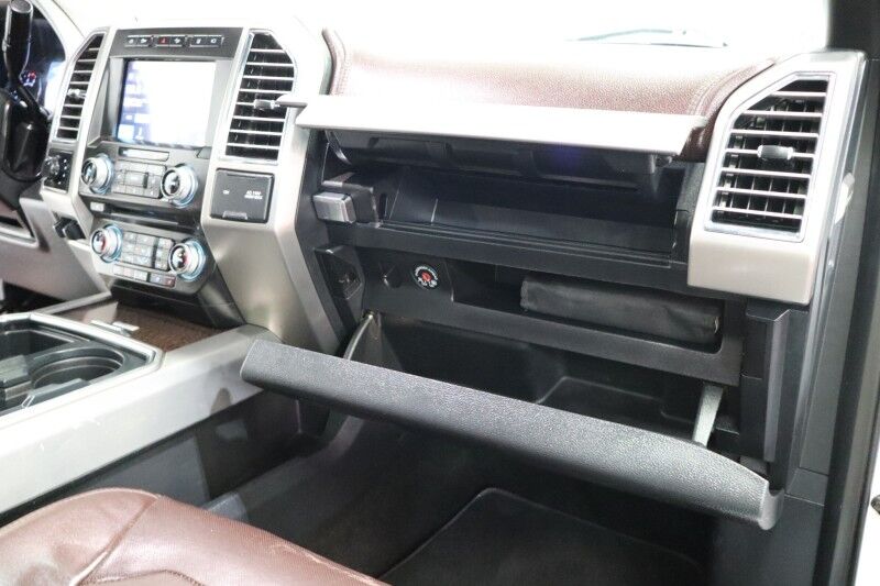 2017 Ford Super Duty F-350 Platinum Ultimate Long Bed GPS Camera 35in Tires FREE WARRANTY Arlington TX