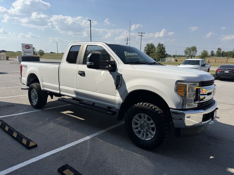 2017 Ford Super Duty F-350 SRW 4x4 XL Collinsville OK