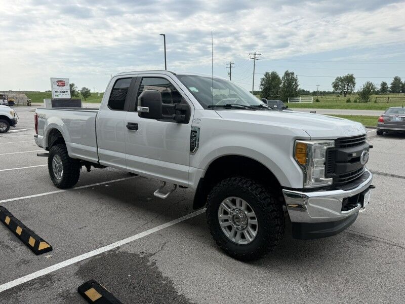2017 Ford Super Duty F-350 SRW 4x4 XL Collinsville OK