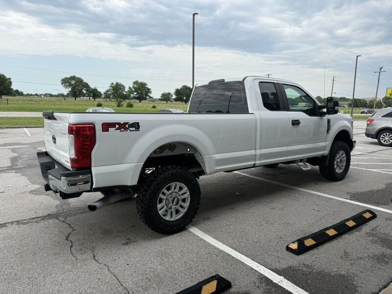 2017 Ford Super Duty F-350 SRW 4x4 XL Collinsville OK