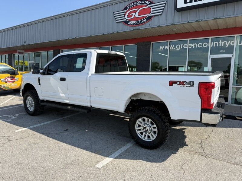 2017 Ford Super Duty F-350 SRW 4x4 XL Collinsville OK