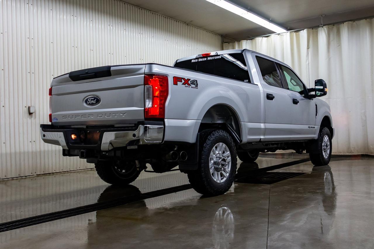 2017 Ford Super Duty F-350 SRW CREW CAB XLT FX4 Red Deer AB
