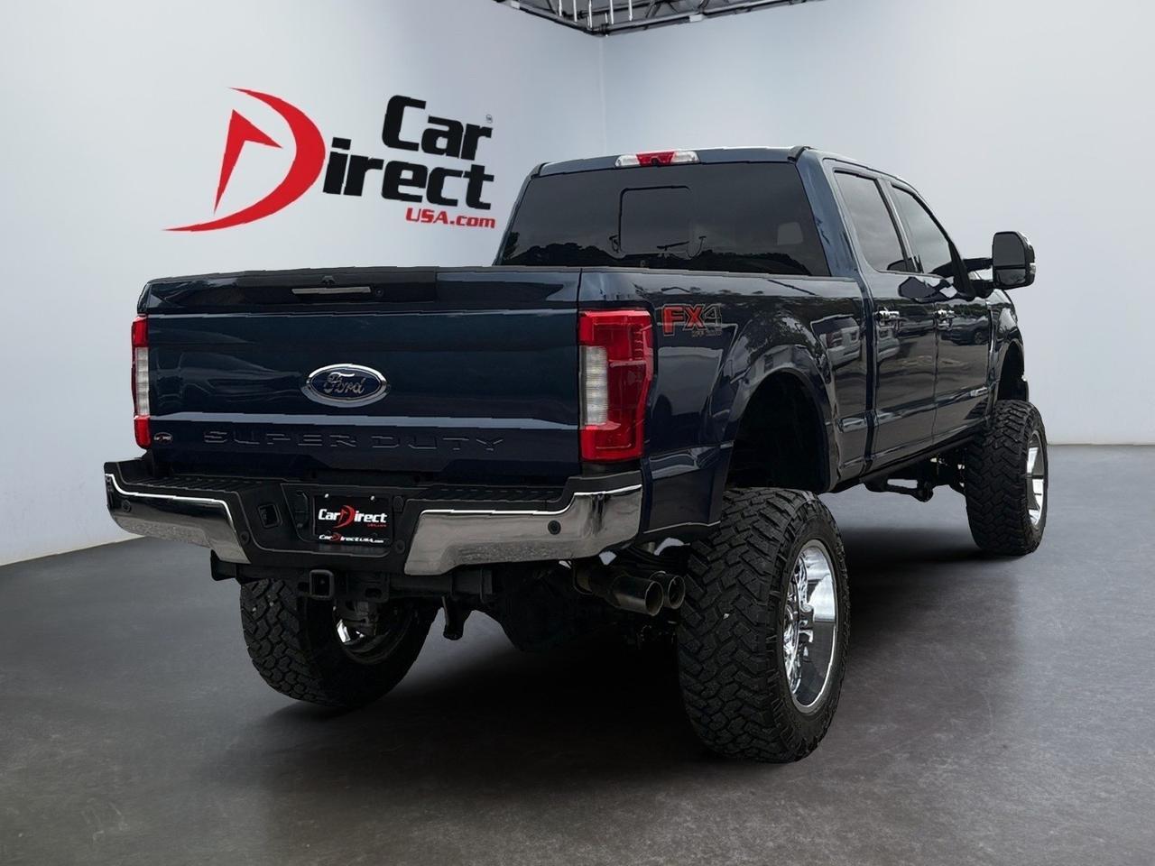 2017 Ford Super Duty F-350 SRW Lariat, LANE KEEP ASSIST, BLIND SPOT ALERT, POWER RUNNING BOARDS, MOONROOF, GO BIG AND GO HOME IN THIS F-350, Virginia Beach VA