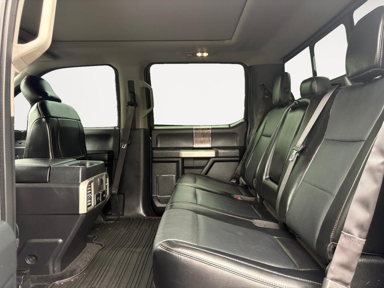 2017 Ford Super Duty F-350 SRW Lariat, LANE KEEP ASSIST, BLIND SPOT ALERT, POWER RUNNING BOARDS, MOONROOF, GO BIG AND GO HOME IN THIS F-350, Virginia Beach VA