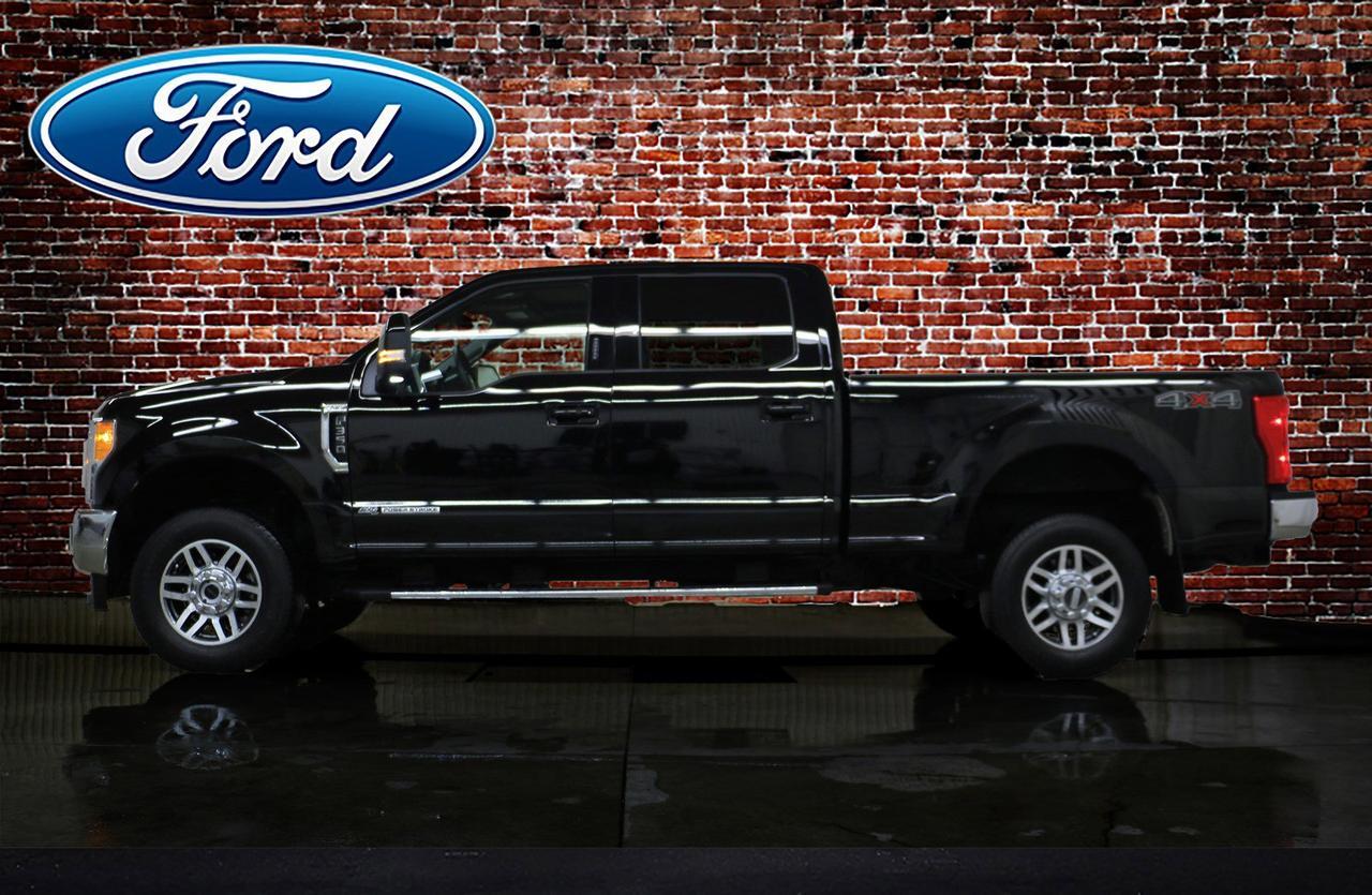 2017 Ford Super Duty F-350 SRW Lariat