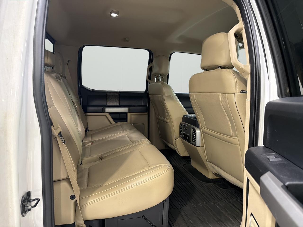 2017 Ford Super Duty F-350 SRW Lariat San Antonio TX