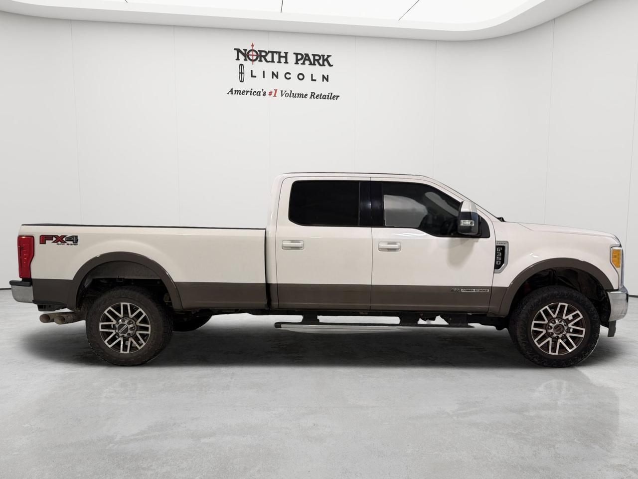 2017 Ford Super Duty F-350 SRW Lariat San Antonio TX