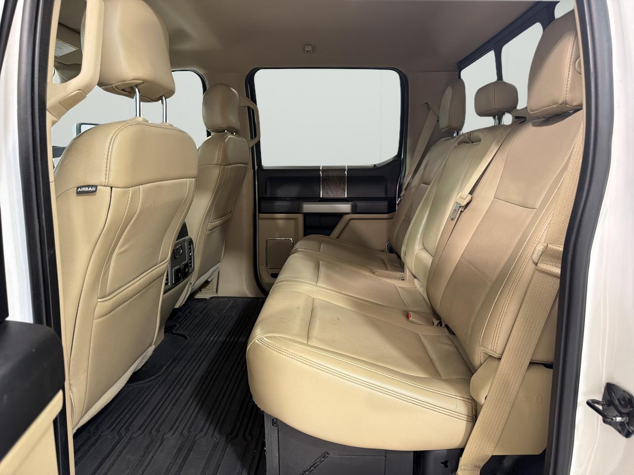2017 Ford Super Duty F-350 SRW Lariat San Antonio TX