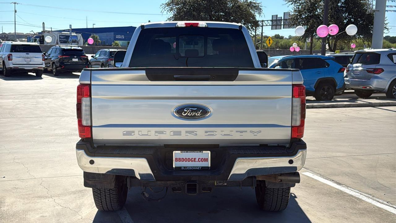 2017 Ford Super Duty F-350 SRW Lariat New Braunfels TX