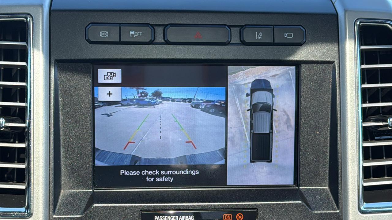 2017 Ford Super Duty F-350 SRW Lariat New Braunfels TX